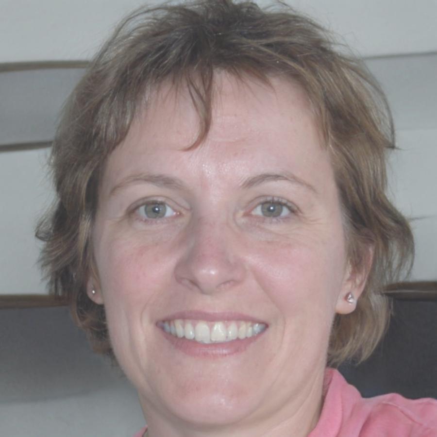 Dr. Rachel Chen, Remote Learning Specialist